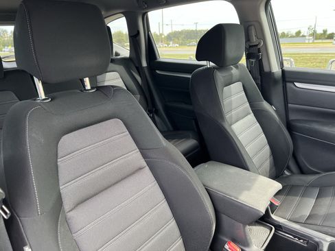 Used 2017 Honda CR-V LX image 35