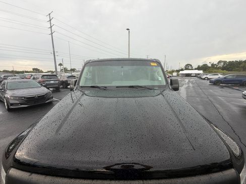 Used 2021 Nissan NV 3500 S RWD image 19