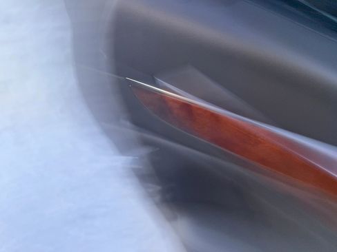 Used 2014 Hyundai Equus Signature image 24