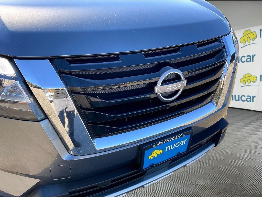 Used 2022 Nissan Pathfinder Platinum w/ Cargo Package AWD/4WD image 31