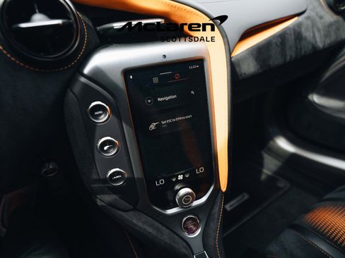 Used 2024 McLaren 750S Spider image 28