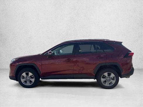 Used 2025 Toyota RAV4 XLE FWD image 8