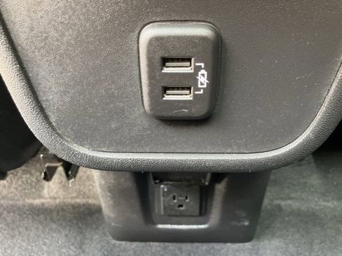 Used 2021 GMC Terrain SLT w/ Elevation Edition image 36