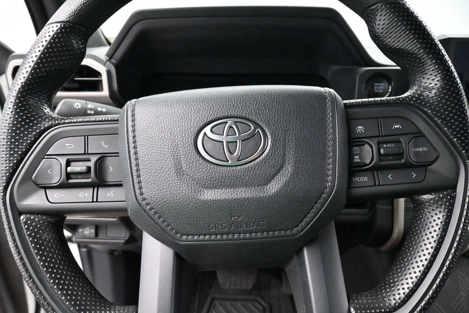 Used 2024 Toyota Tacoma SR AWD/4WD image 15