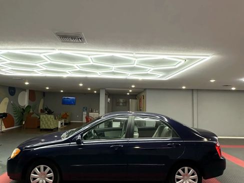 Used 2006 Kia Spectra EX FWD image 3