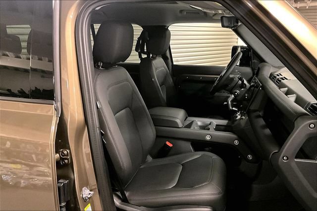 Certified 2026 Land Rover Defender 110 S AWD/4WD image 6