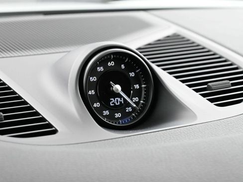 Certified 2025 Porsche Cayenne Coupe AWD/4WD image 21
