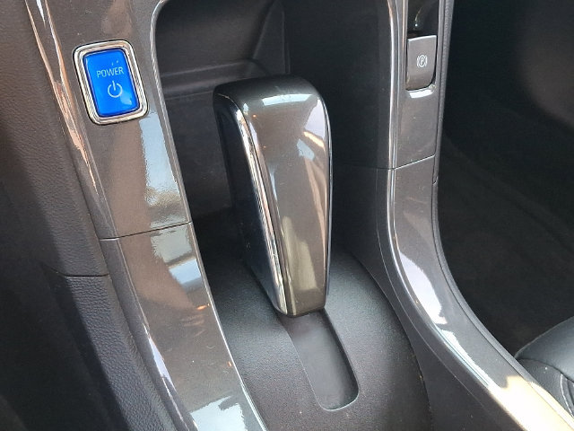 Used 2013 Chevrolet Volt Premium w/ Premium Trim Package FWD image 11