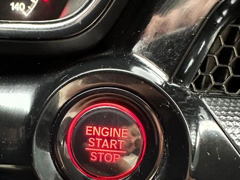 Used 2025 Honda CR-V EX-L image 17