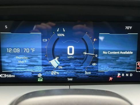New 2027 Chevrolet Bolt LT FWD image 39