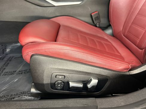 Certified 2023 BMW 330e w/ M Sport Package image 14