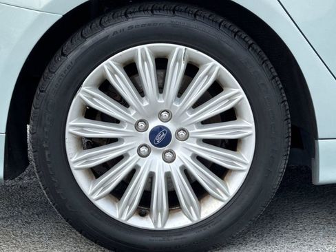 Used 2013 Ford Fusion Energi SE image 22