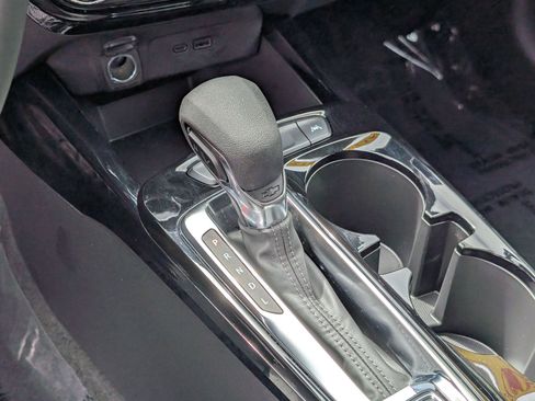 Certified 2024 Chevrolet Trax LT w/ Driver Confidence Package image 22