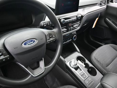 New 2026 Ford Escape Active image 25