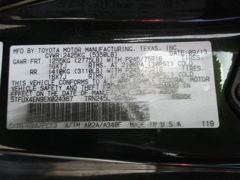 Used 2014 Toyota Tacoma Base 4x4 4dr Access Cab 6.1 ft image 26