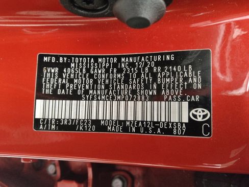 Used 2021 Toyota Corolla SE w/ Carpet Mat Package (TMS) image 33