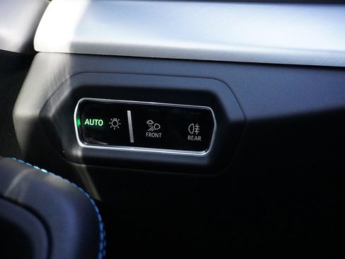 Used 2022 Lamborghini Urus image 71