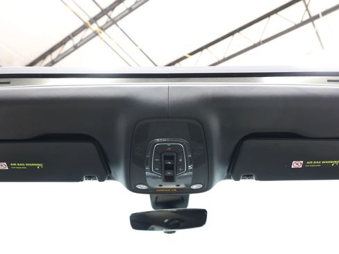 Used 2021 Bentley Bentayga w/ First Edition Specification AWD/4WD image 58