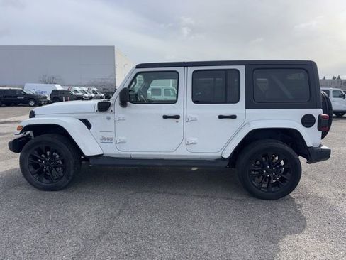 Used 2021 Jeep Wrangler Unlimited Sahara w/ Cold Weather Group image 8