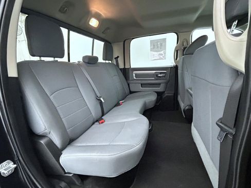Used 2017 RAM 1500 Classic SLT image 18