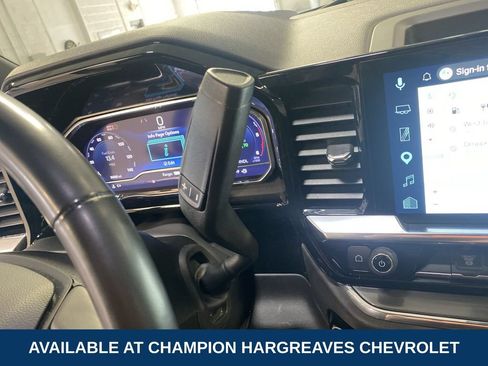Used 2025 Chevrolet Silverado 3500 High Country AWD/4WD image 21