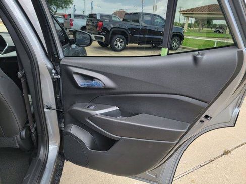 New 2026 Chevrolet Trax LT w/ Driver Confidence Package FWD image 10