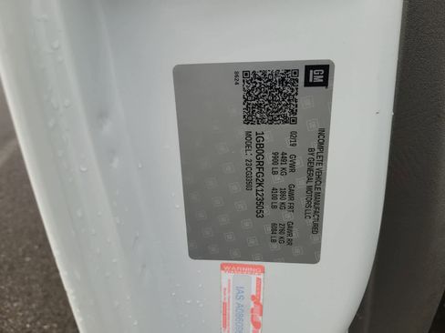 Used 2019 Chevrolet Express 3500 w/ Power Convenience Package image 27