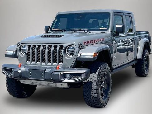 Used 2020 Jeep Gladiator Mojave AWD/4WD image 2
