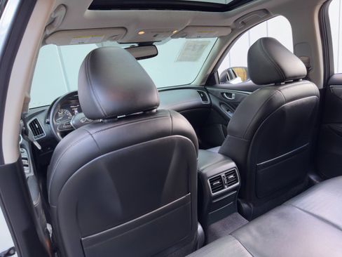 Used 2018 INFINITI Q50 Sport image 37