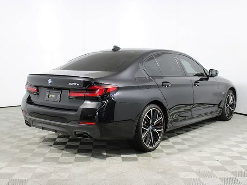 Used 2023 BMW 530e w/ M Sport Package image 39