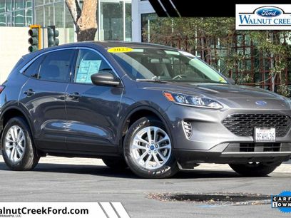 Certified 2022 Ford Escape SE w/ Convenience Package