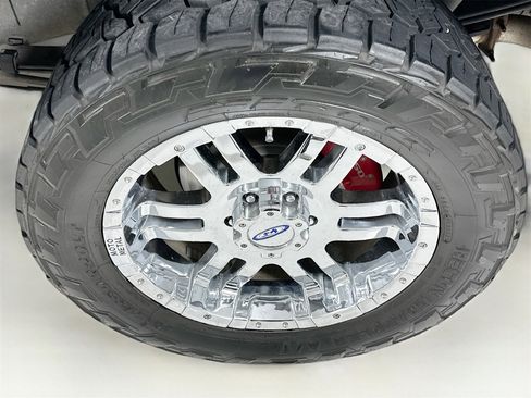 Used 2016 Ford F150 Lariat w/ Equipment Group 501A Mid image 31