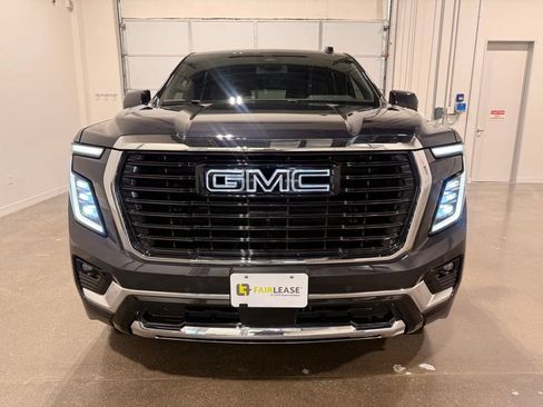 Used 2026 GMC Yukon Elevation AWD/4WD image 2