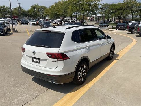 Used 2021 Volkswagen Tiguan S AWD/4WD image 3