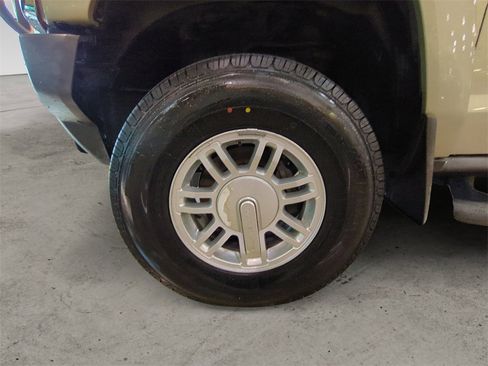 Used 2008 HUMMER H3 image 14