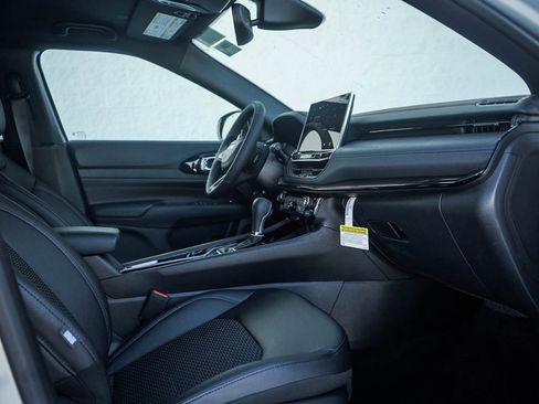 New 2026 Jeep Compass Latitude image 11