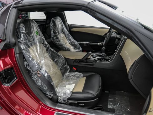 Used 2010 Chevrolet Corvette ZR1 w/ Preferred Equipment Group RWD image 47