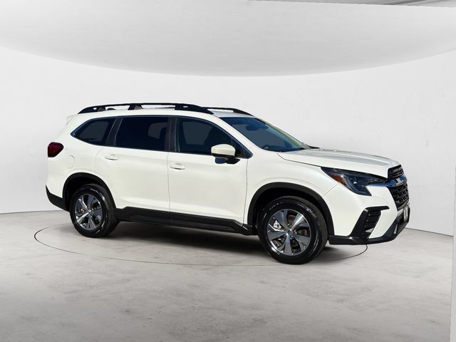 Certified 2025 Subaru Ascent Premium AWD/4WD image 3