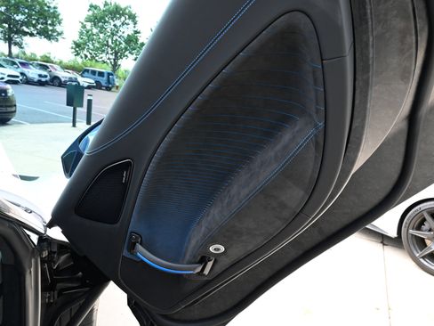 Used 2023 Maserati MC20 Coupe RWD image 55