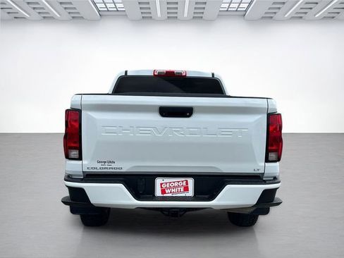 Used 2023 Chevrolet Colorado LT w/ LT Convenience Package II AWD/4WD image 5