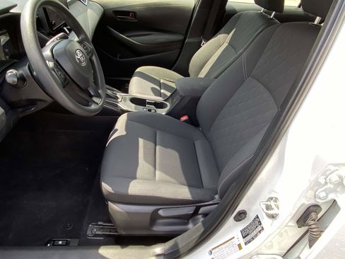 Used 2023 Toyota Corolla LE image 10