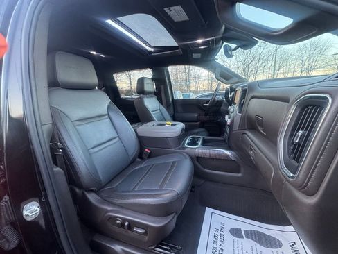 Used 2019 GMC Sierra 1500 Denali w/ Denali Ultimate Package image 25