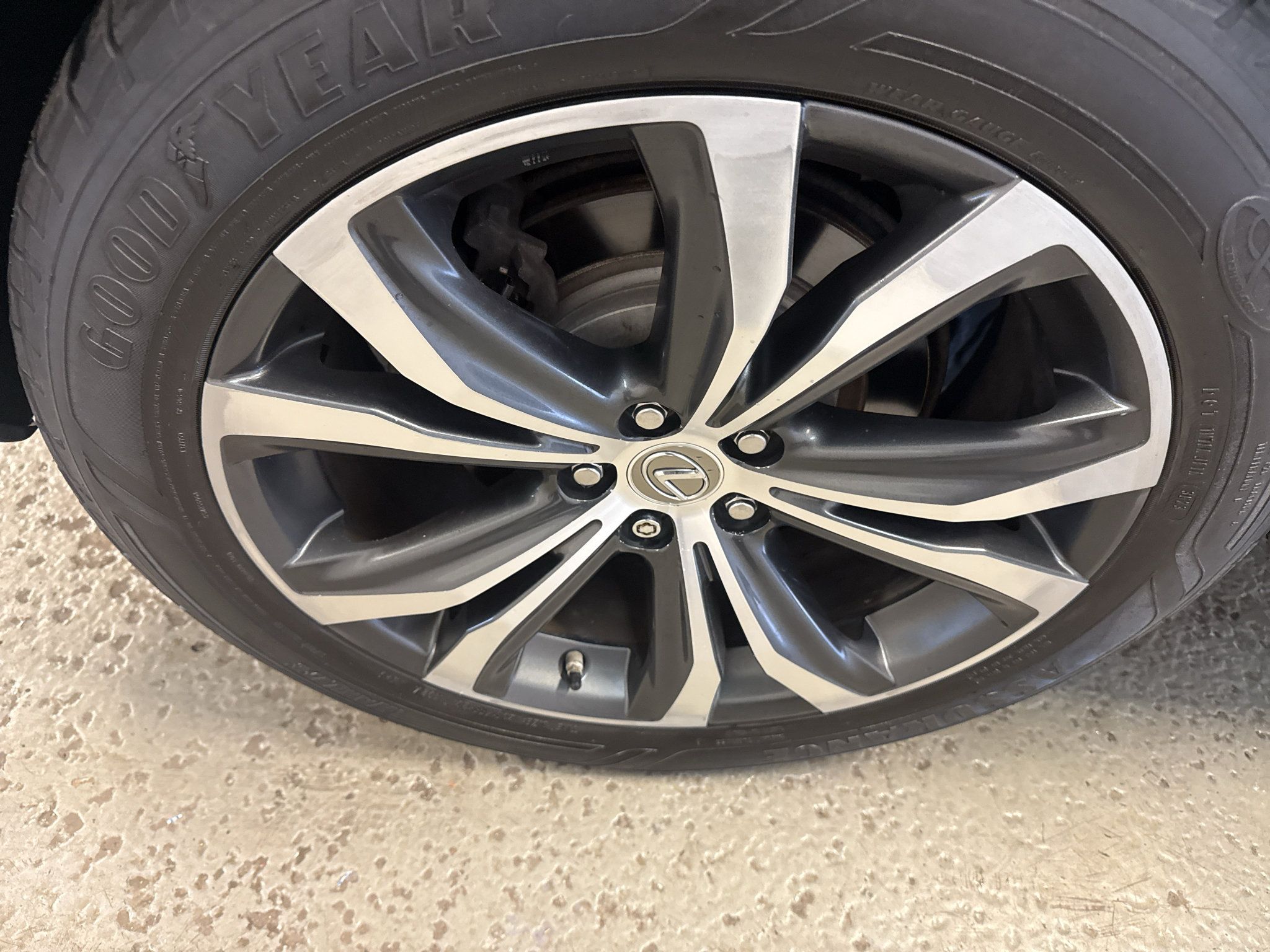 Used 2017 Lexus RX 350 AWD w/ Premium Package image 34