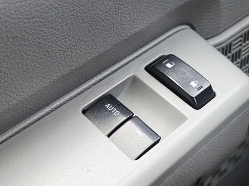 Used 2013 Ford E-250 and Econoline 250 E 250 3dr Cargo Van w/ PWR Group image 19