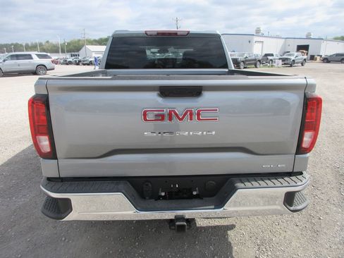 New 2026 GMC Sierra 1500 SLE AWD/4WD image 7
