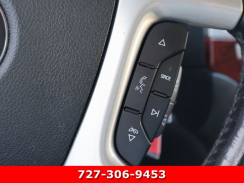Used 2012 Cadillac Escalade Luxury image 23