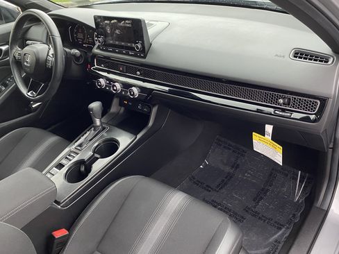 Used 2024 Honda Civic Sport image 10