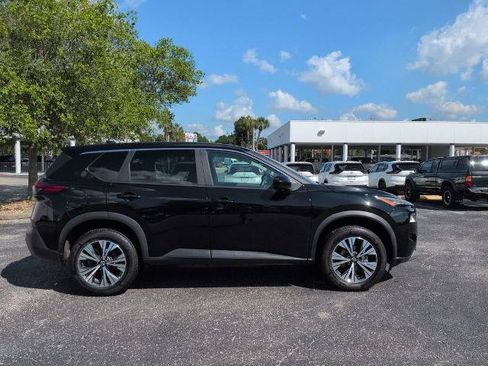 Certified 2023 Nissan Rogue SV AWD/4WD image 3