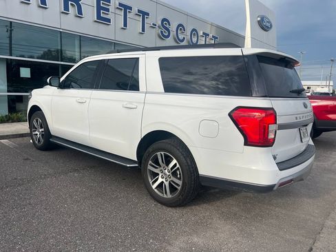 Used 2023 Ford Expedition Max XLT RWD image 2