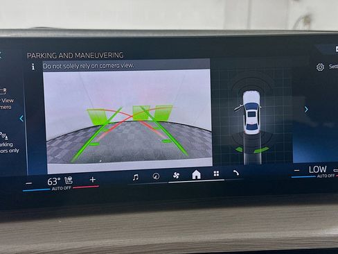 Used 2025 BMW 330i Sedan image 23